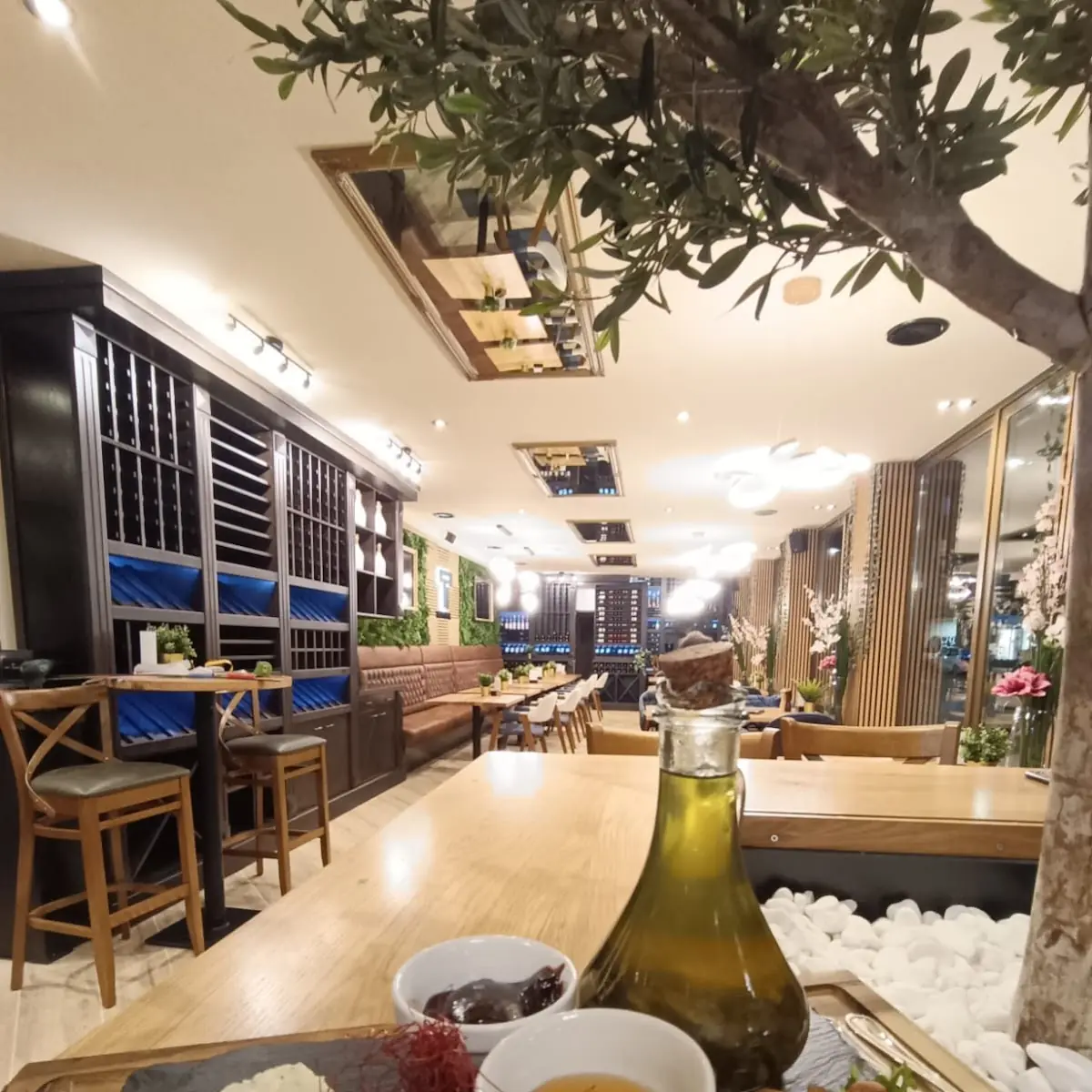 Essen und Trinken, Terminal Wien