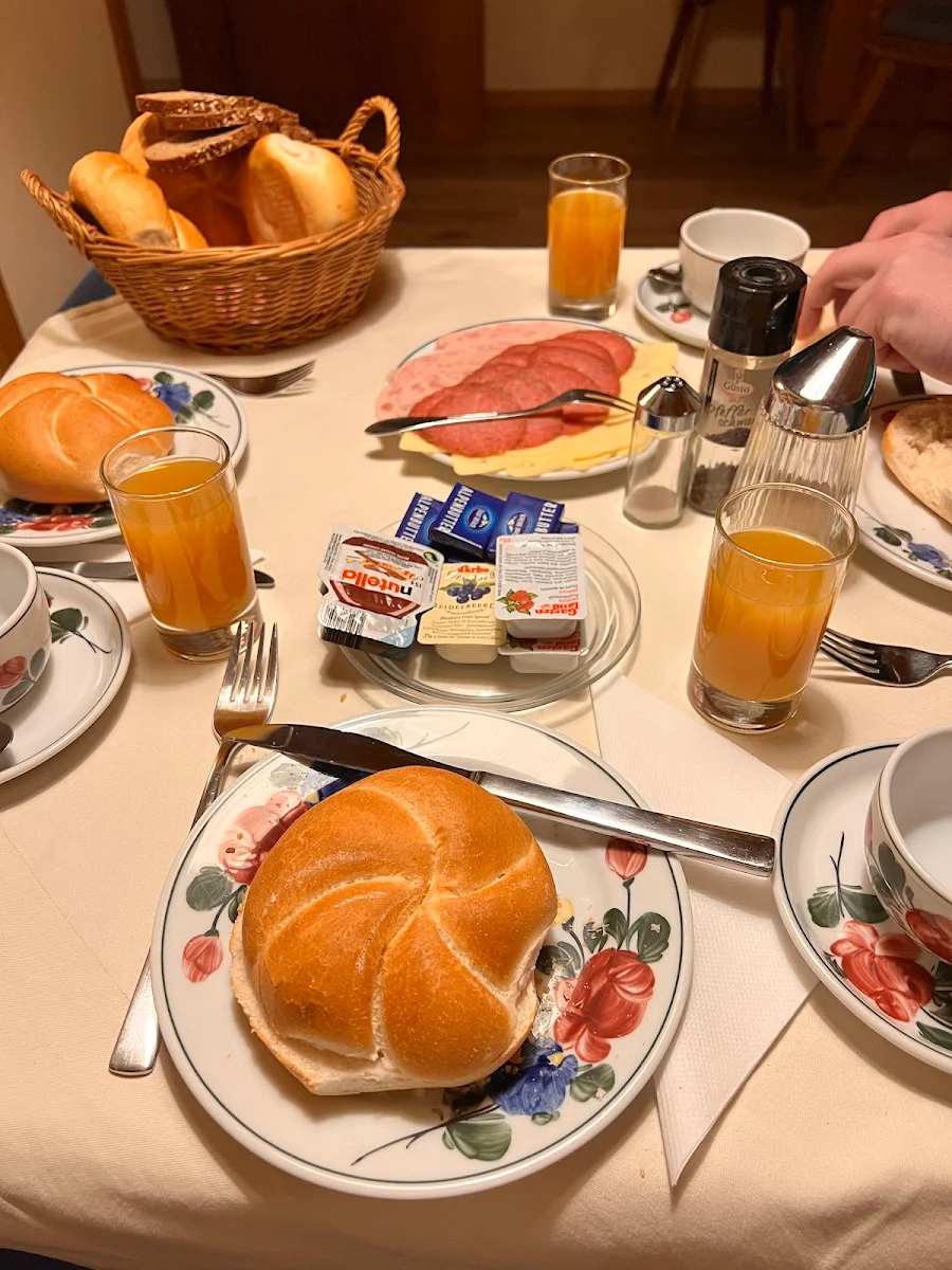 Essen und Trinken photo 2