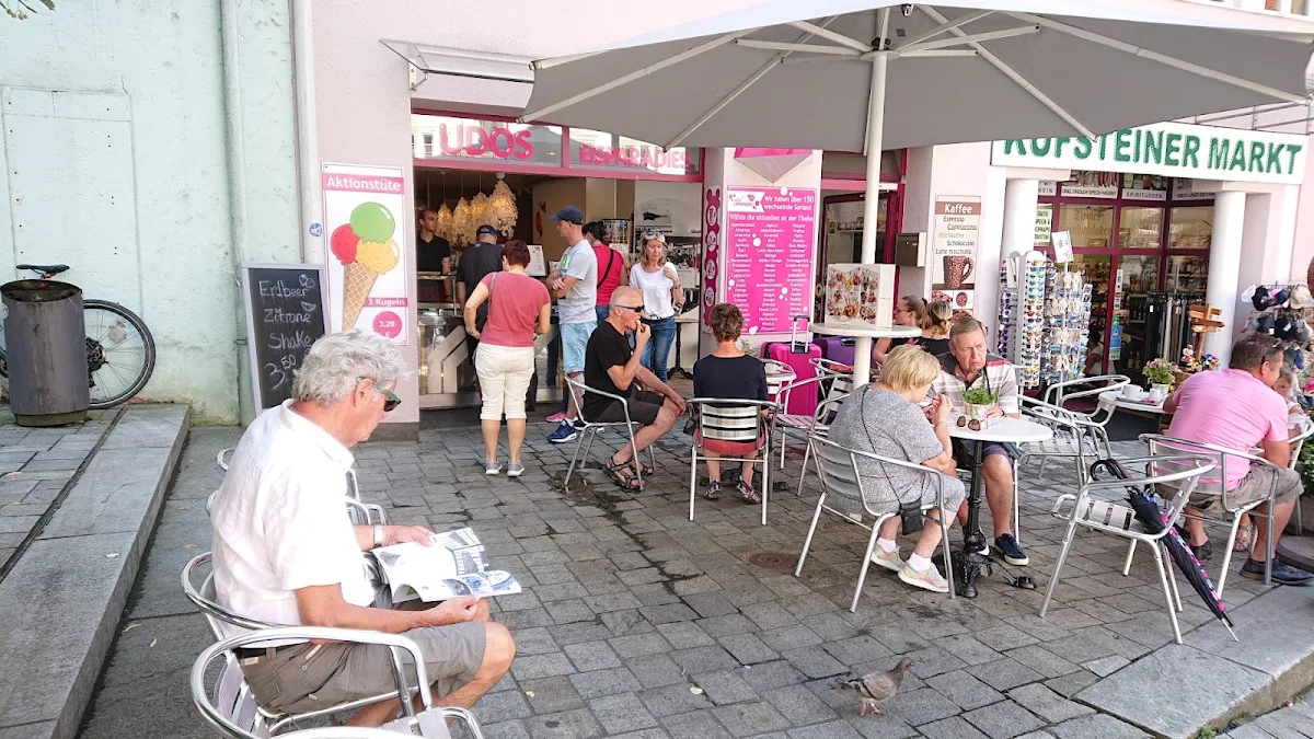 Atmosphäre, Udos Eisparadies Kufstein