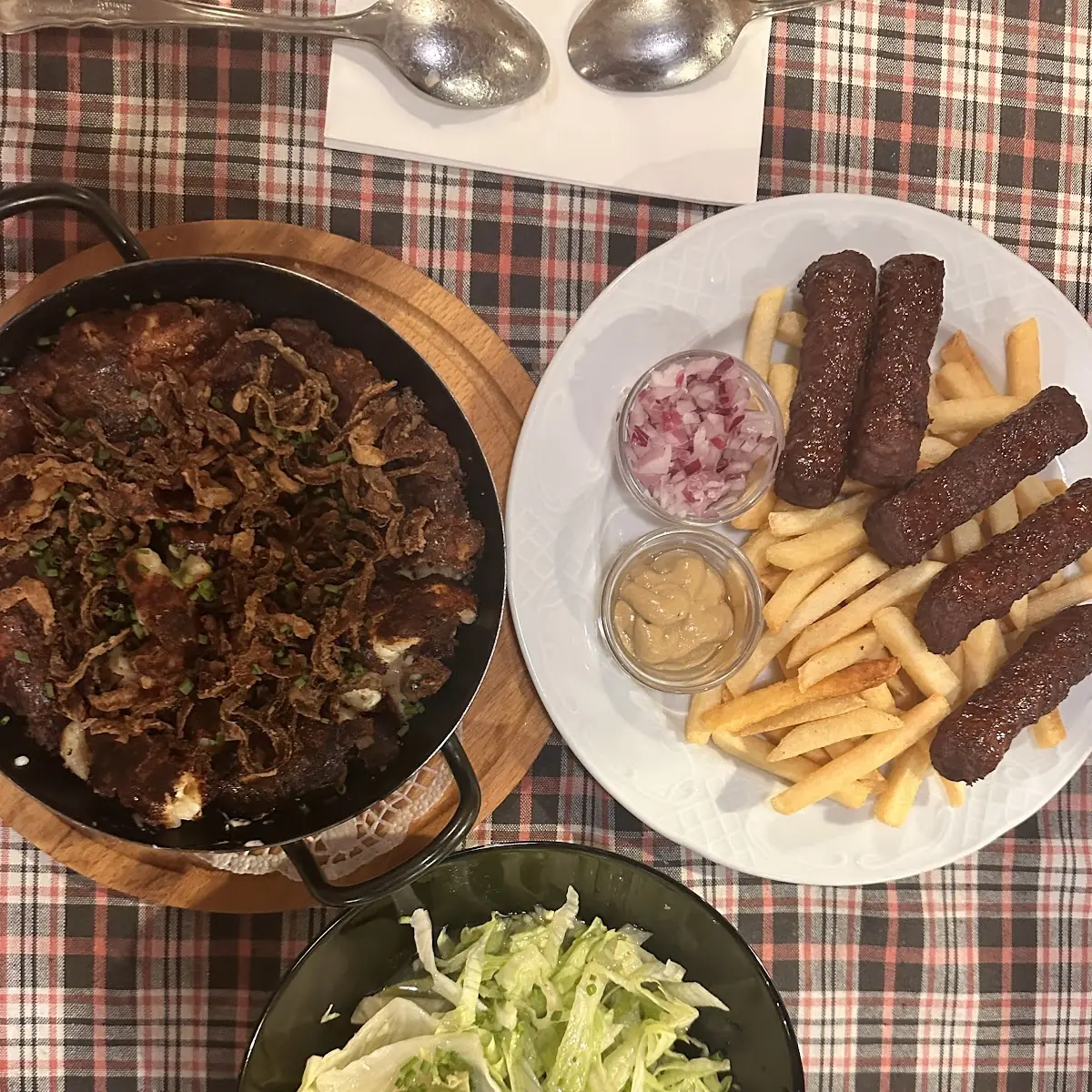 Essen und Trinken, Koc Kebap&Pizzahouse