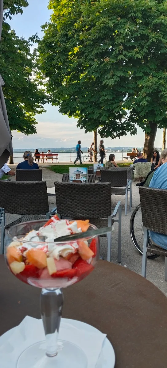 Essen und Trinken photo 1