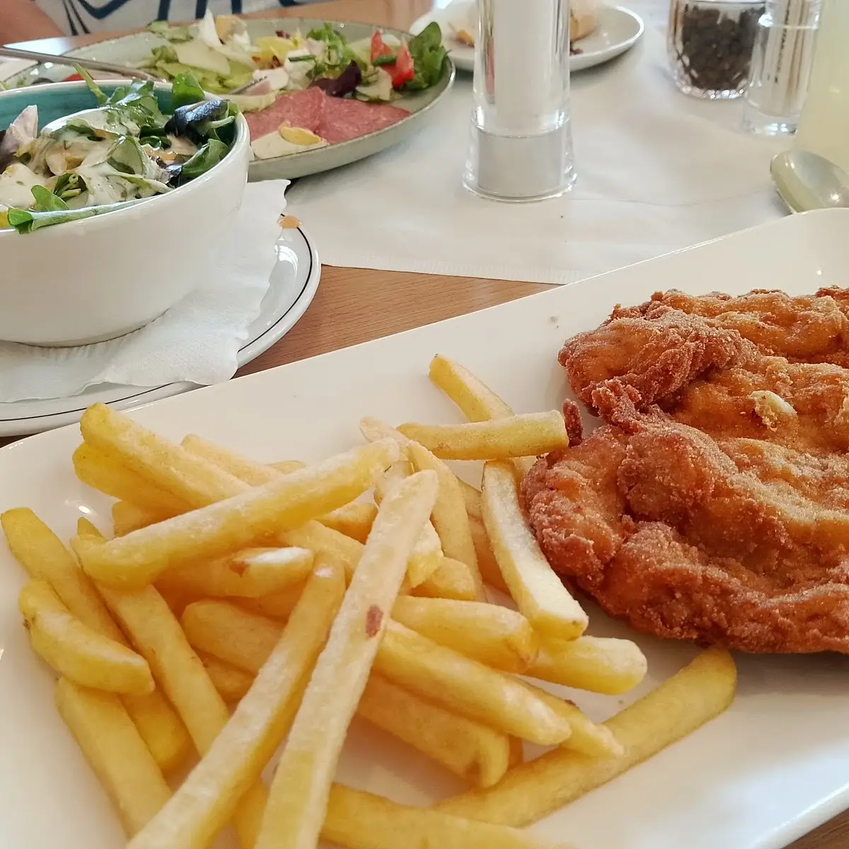 Essen und Trinken photo 3