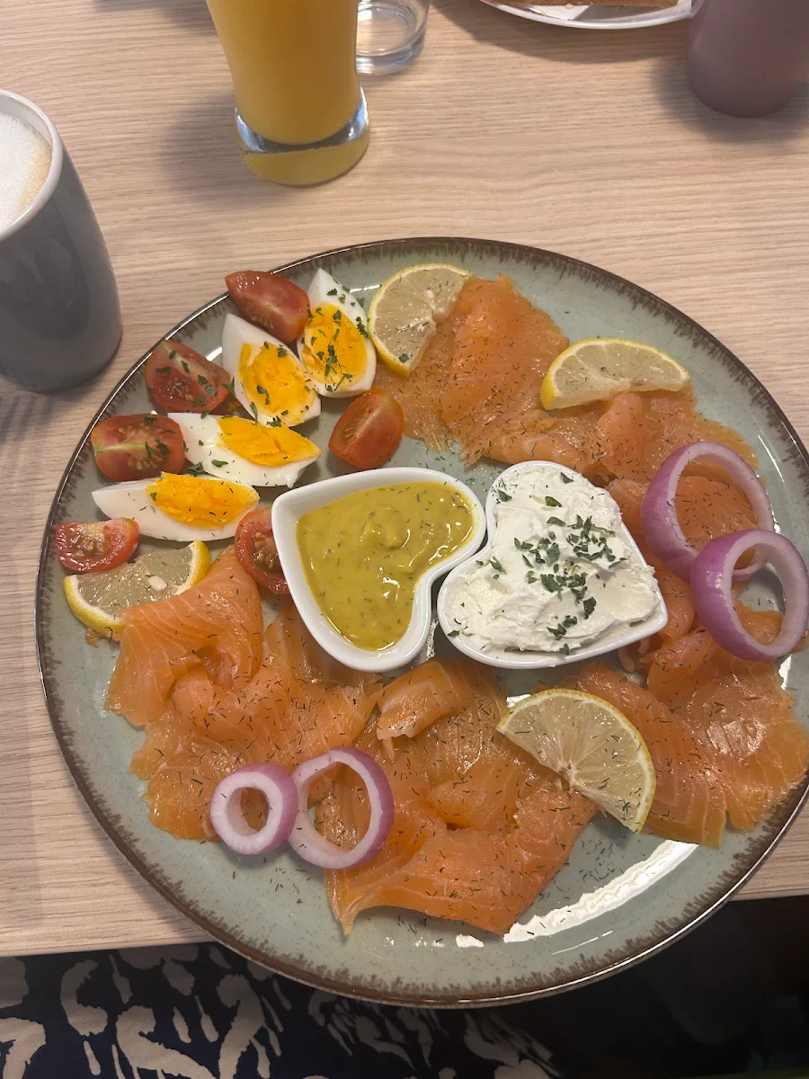 Essen und Trinken photo 1