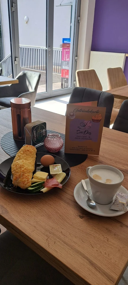 Essen und Trinken photo 3