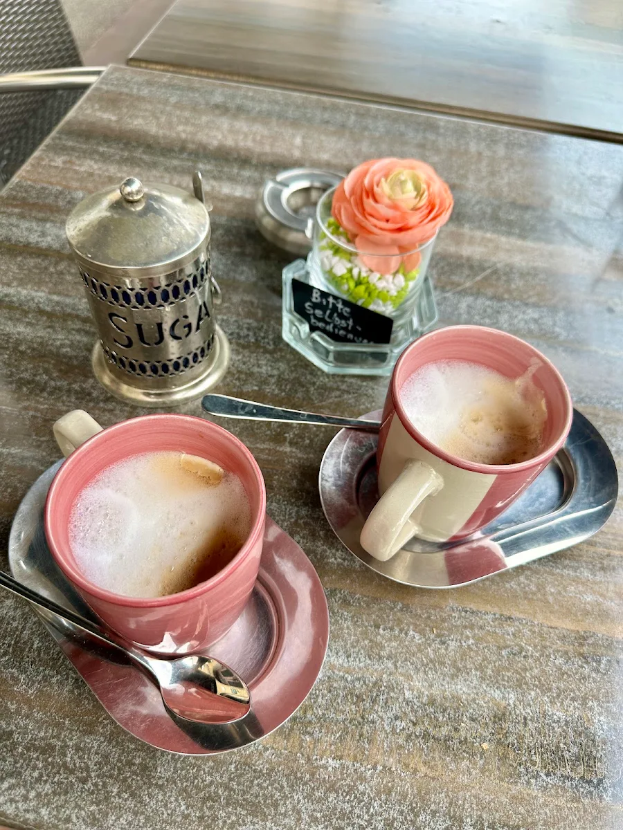 Essen und Trinken photo 3