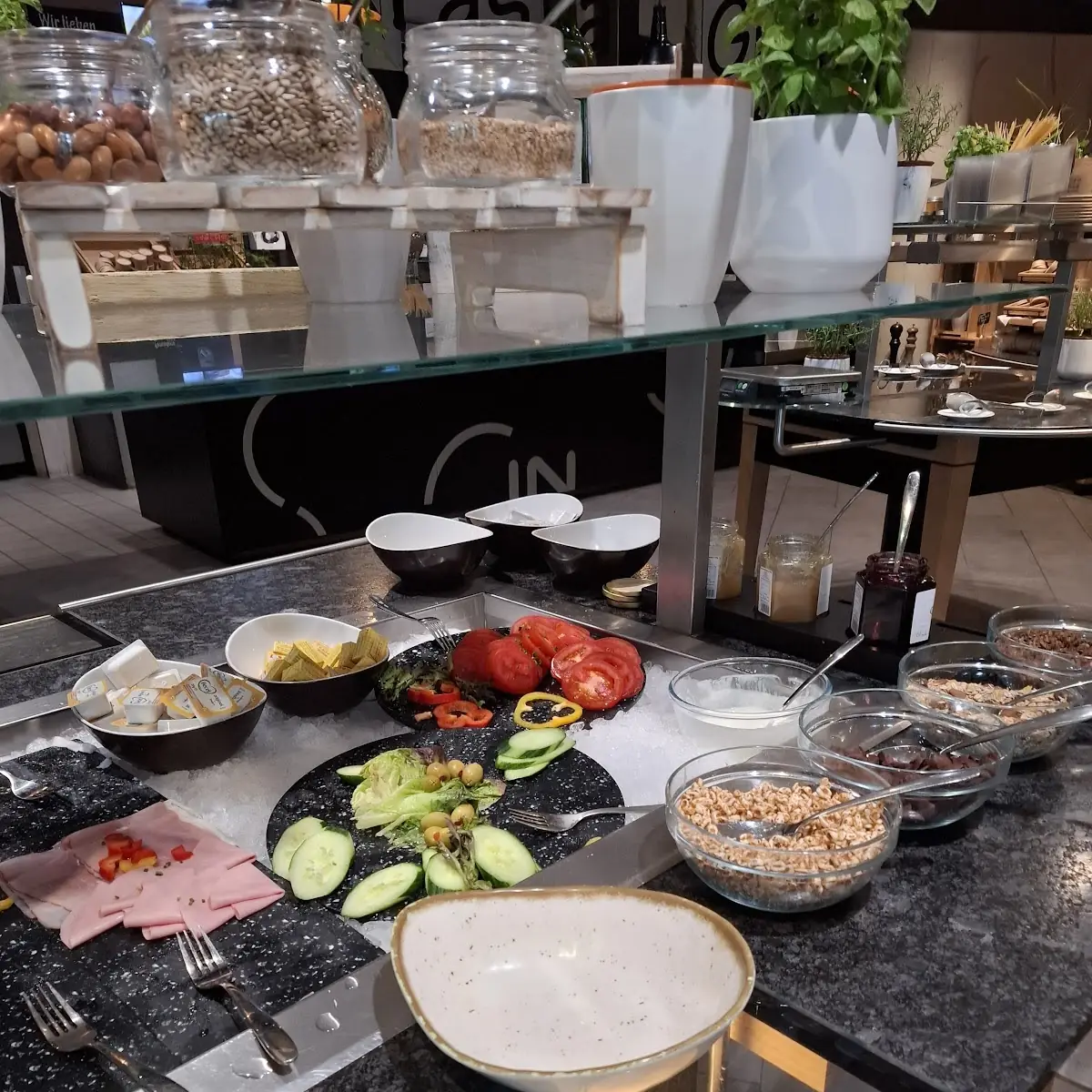 Essen und Trinken photo 3