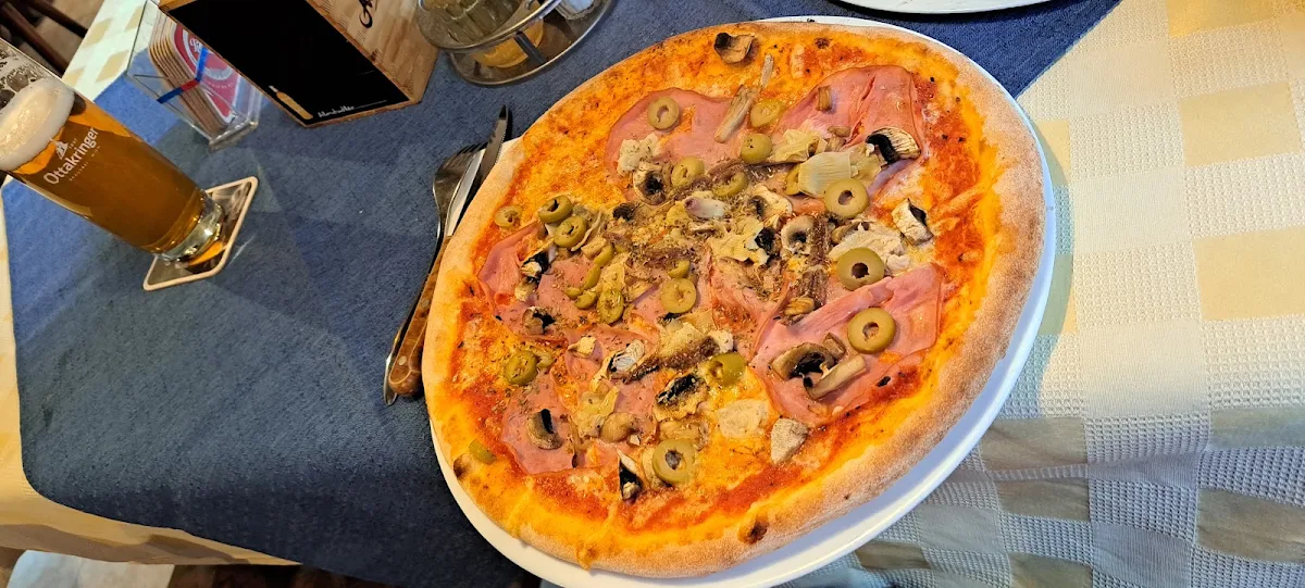 Essen und Trinken, Pizzeria Angelo Traiskirchen
