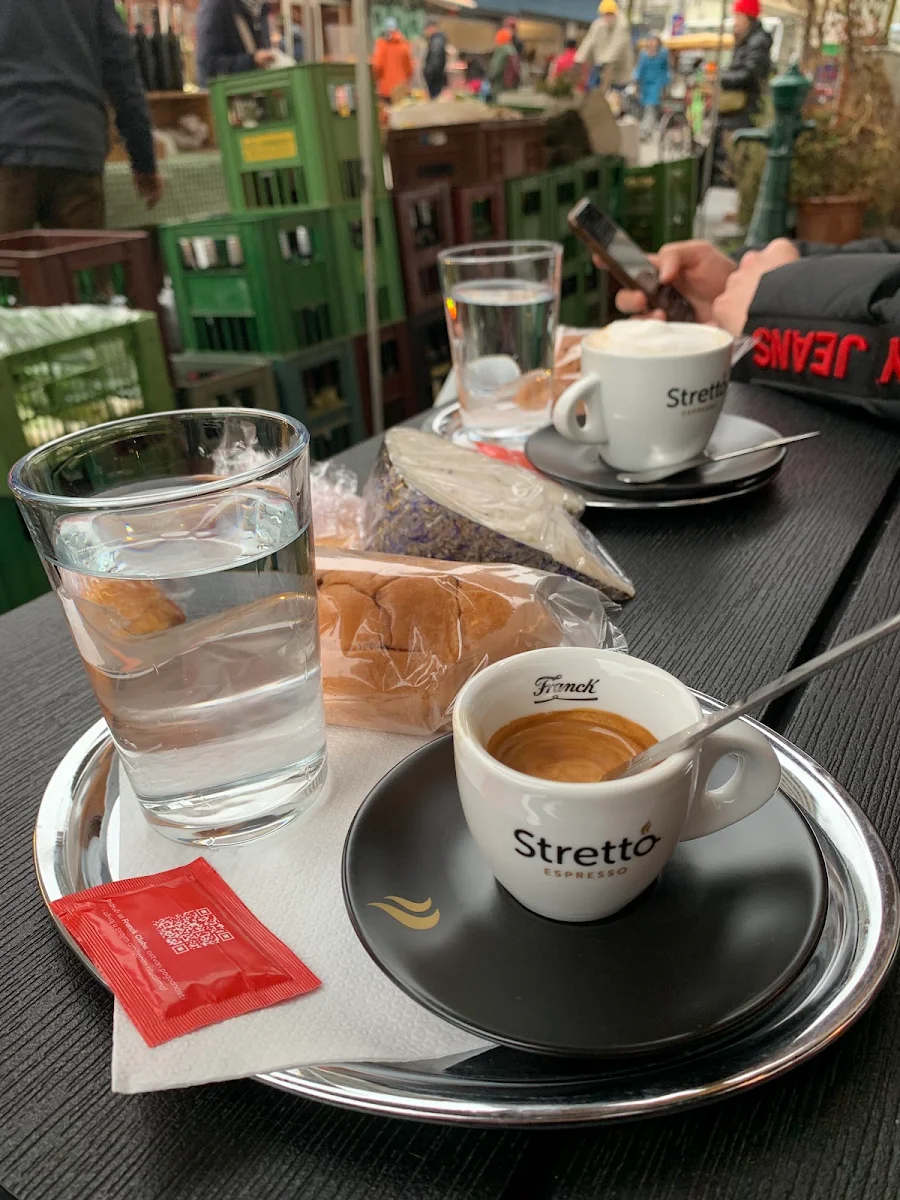 Essen und Trinken photo 1