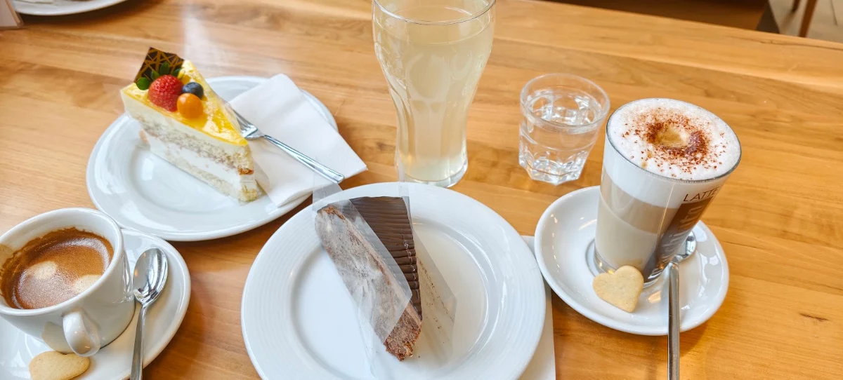 Essen und Trinken photo 3