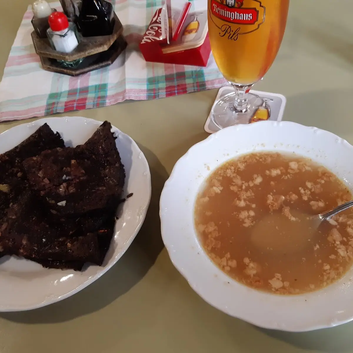 Essen und Trinken photo 2