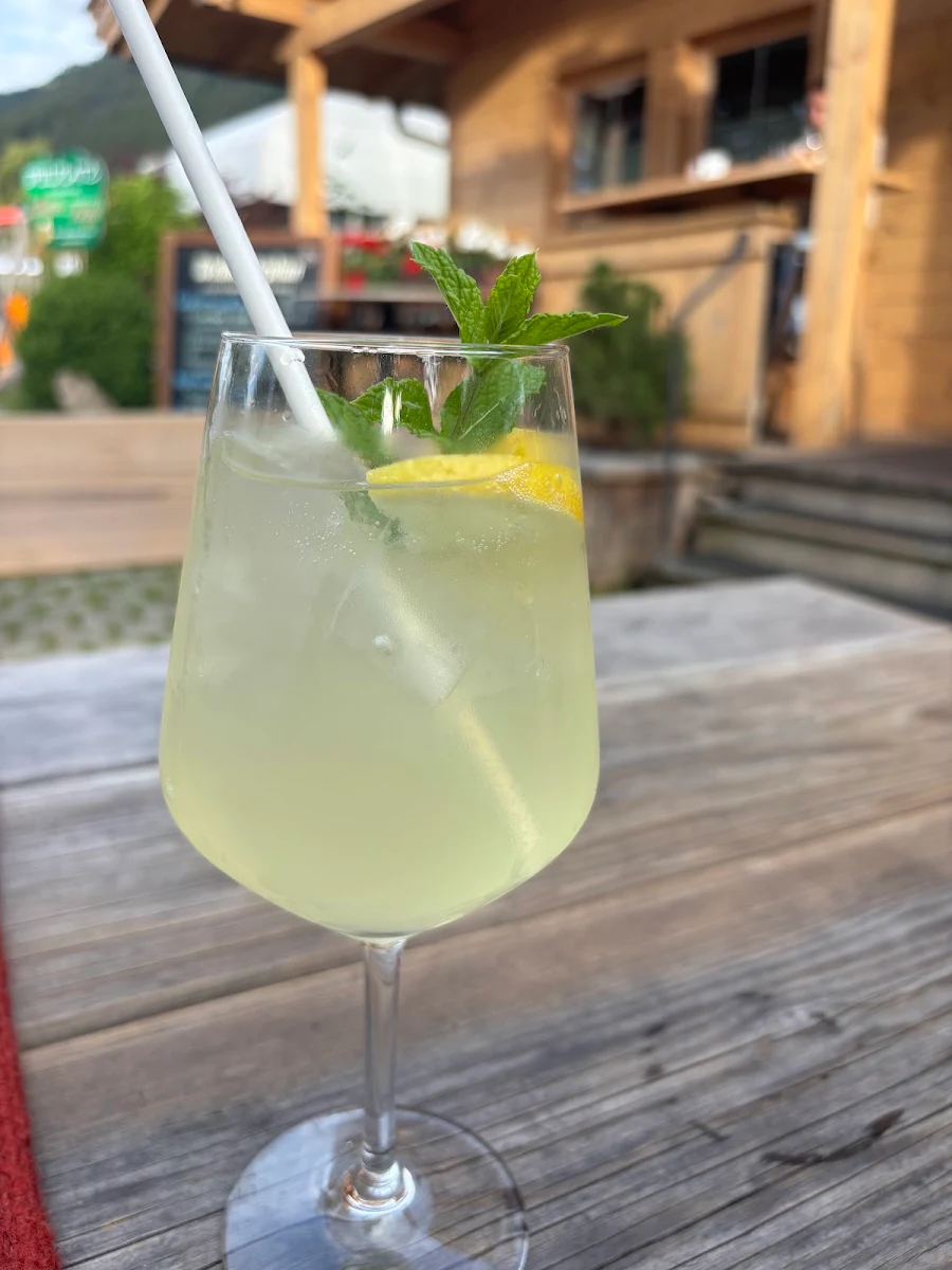 Essen und Trinken photo 2