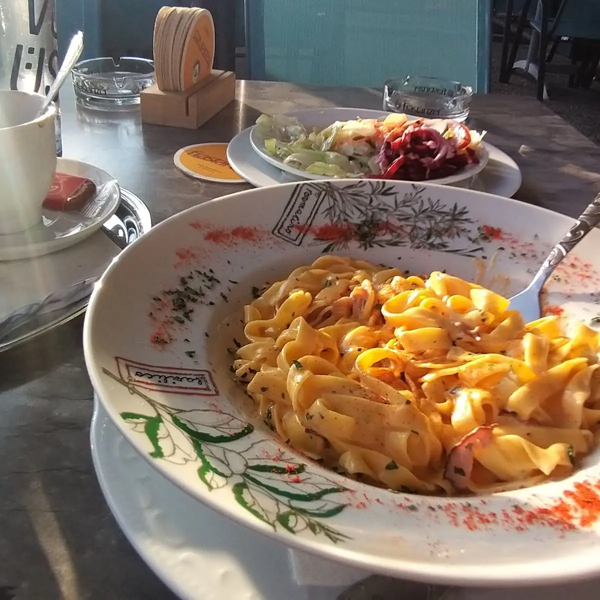 Essen und Trinken photo 3