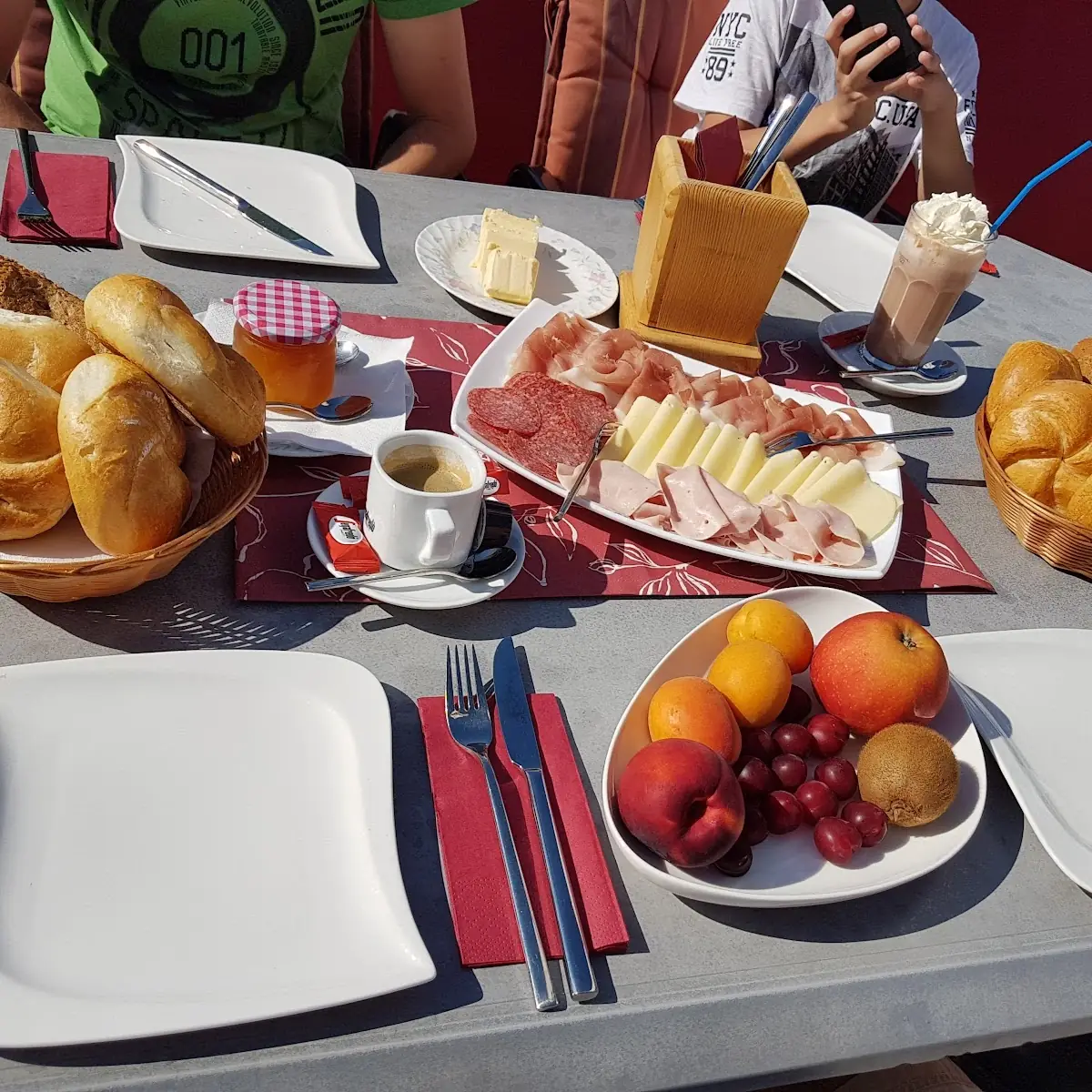 Essen und Trinken photo 4