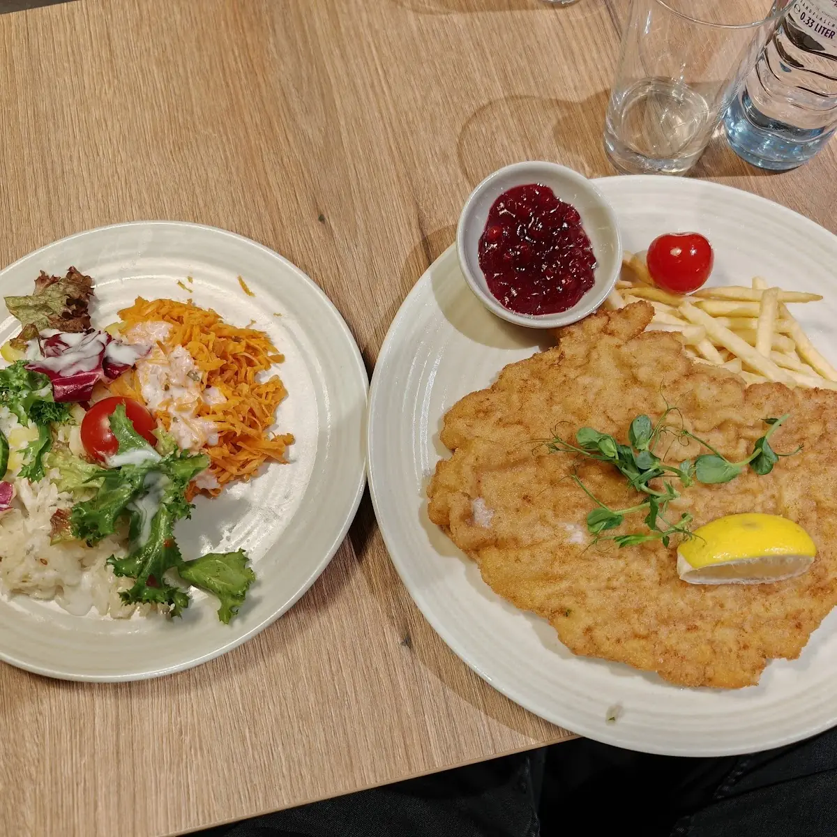 Essen und Trinken photo 2