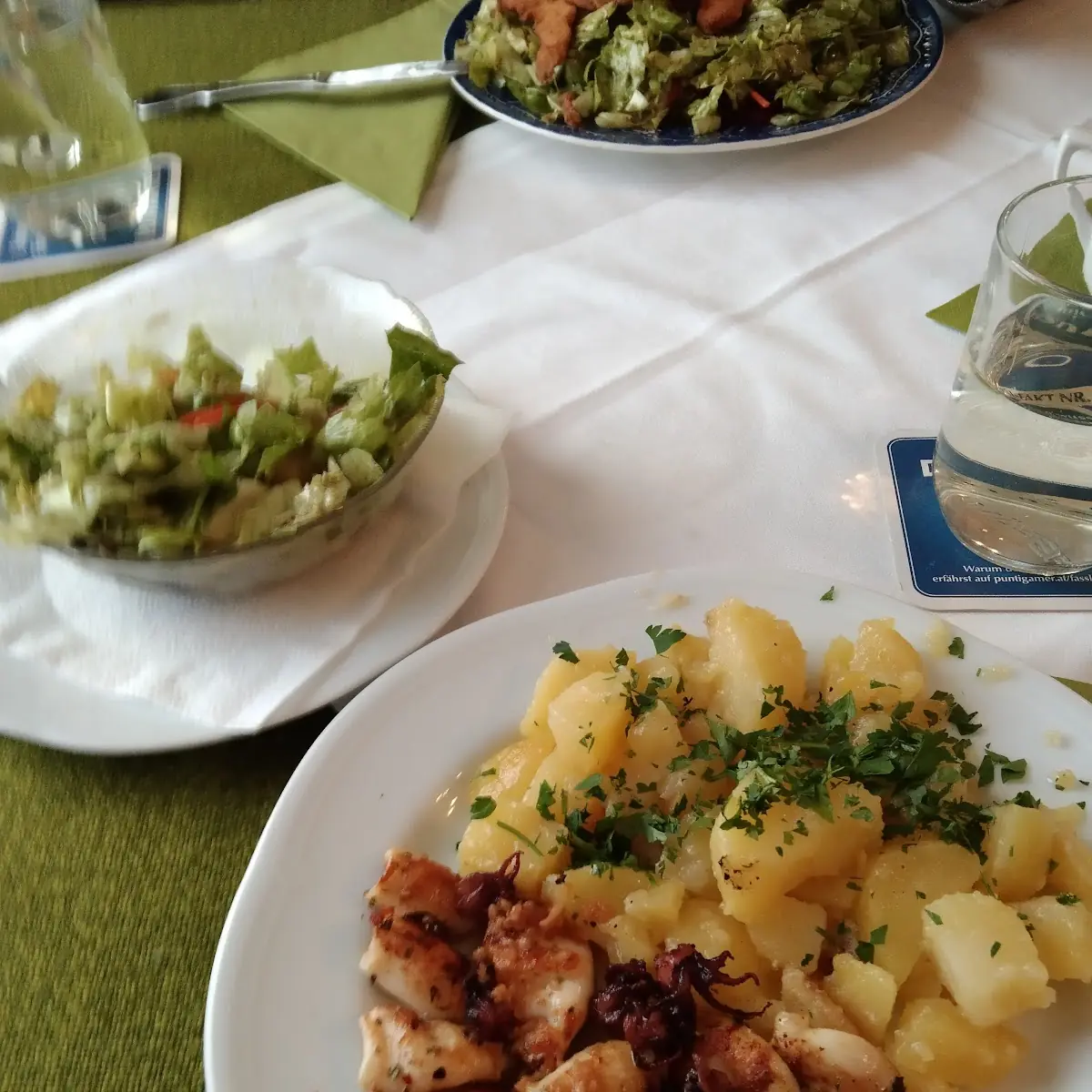 Essen und Trinken photo 2