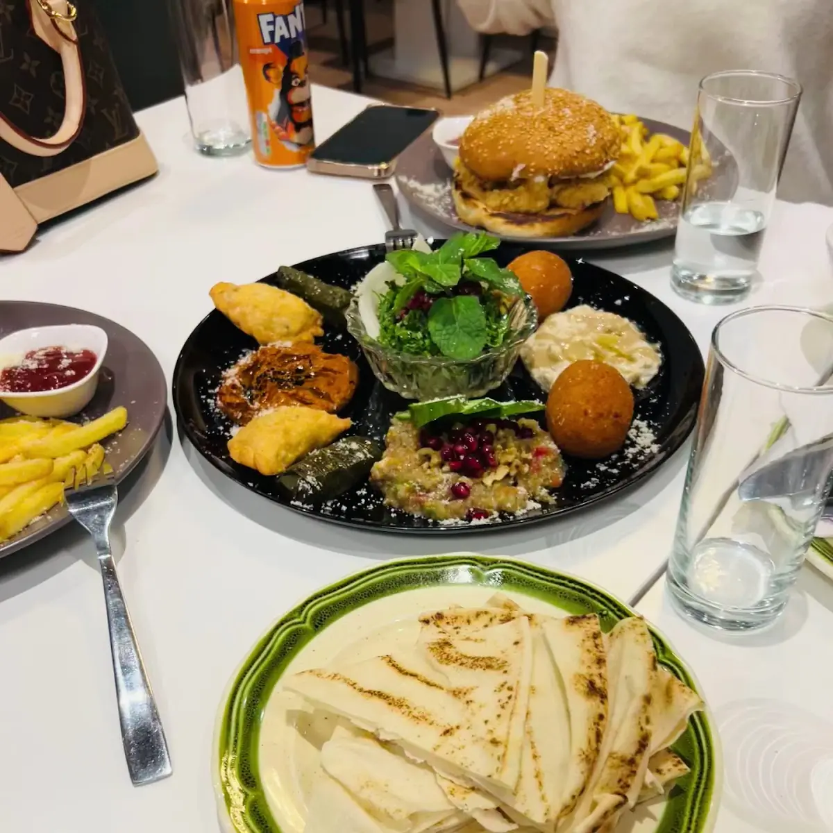 Essen und Trinken photo 2