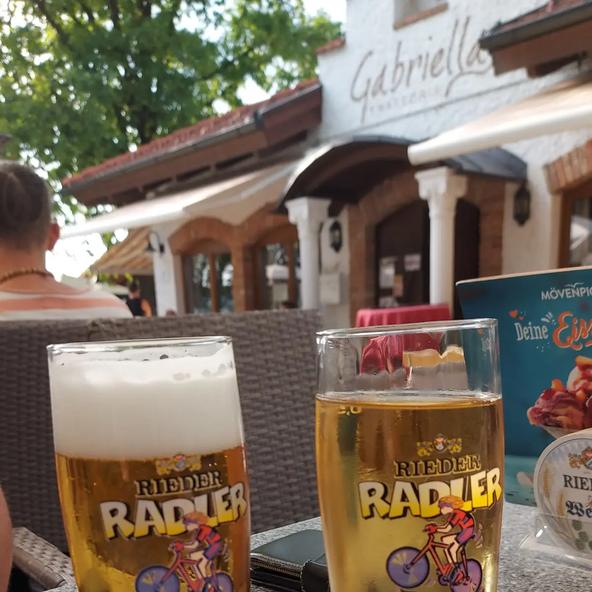 Essen und Trinken photo 3