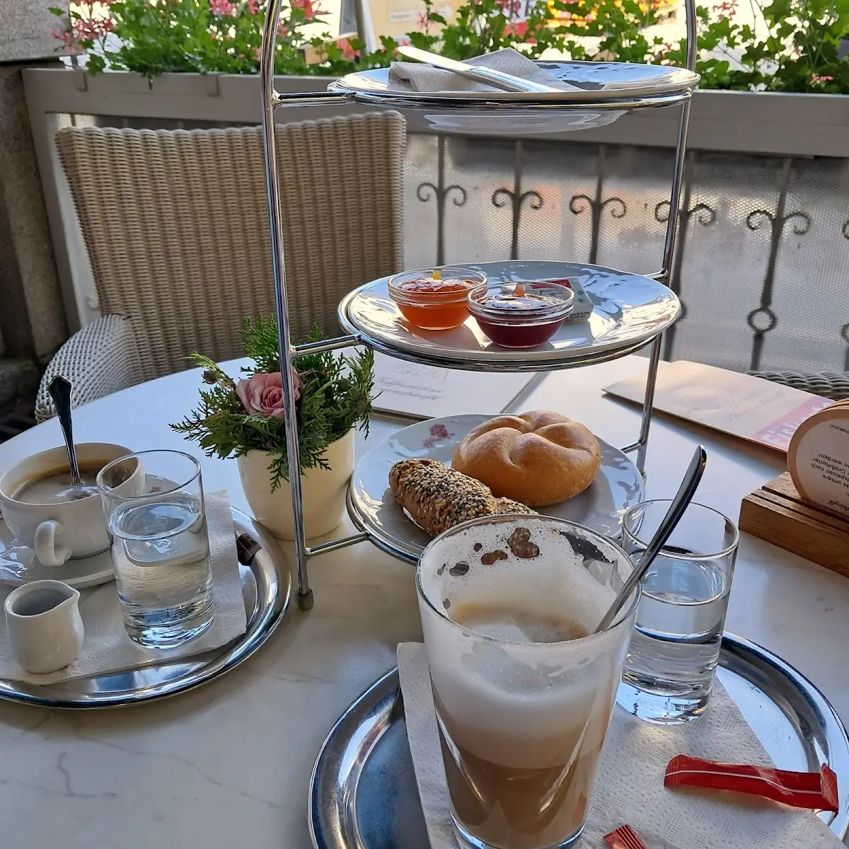 Essen und Trinken photo 1