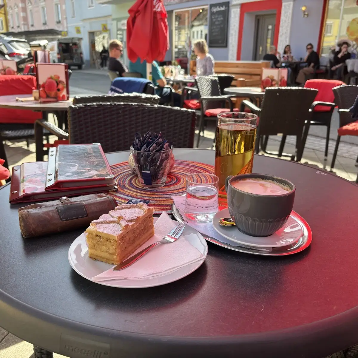Essen und Trinken photo 3