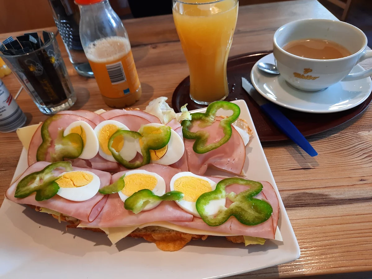 Essen und Trinken photo 2
