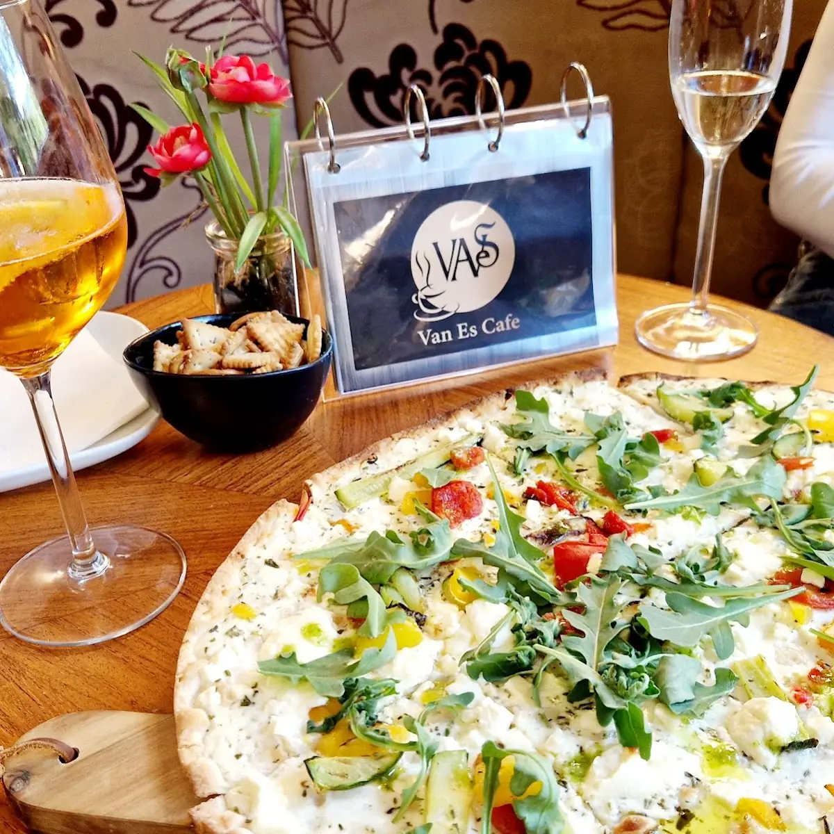 Mediterraner Flammkuchen