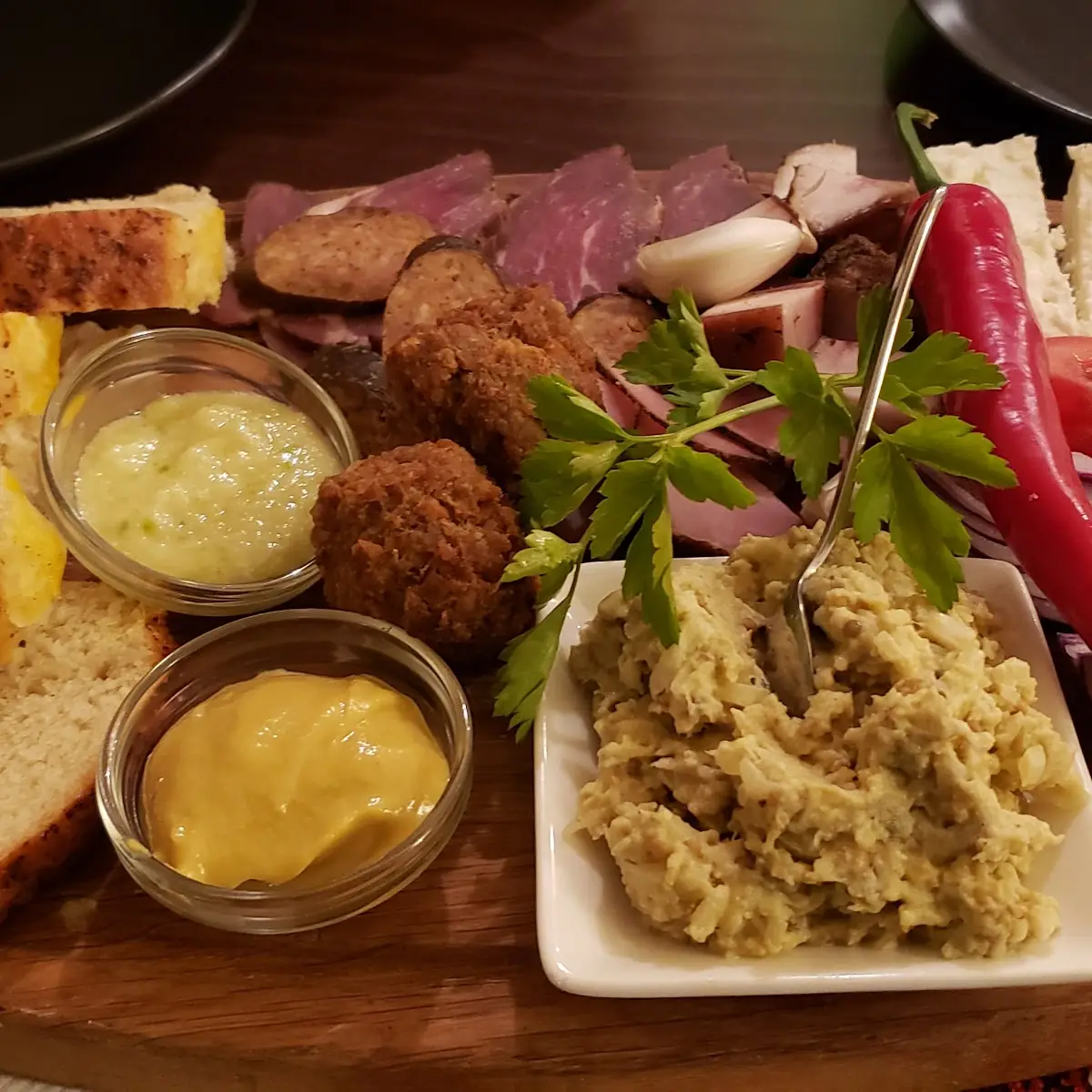 Salad Board