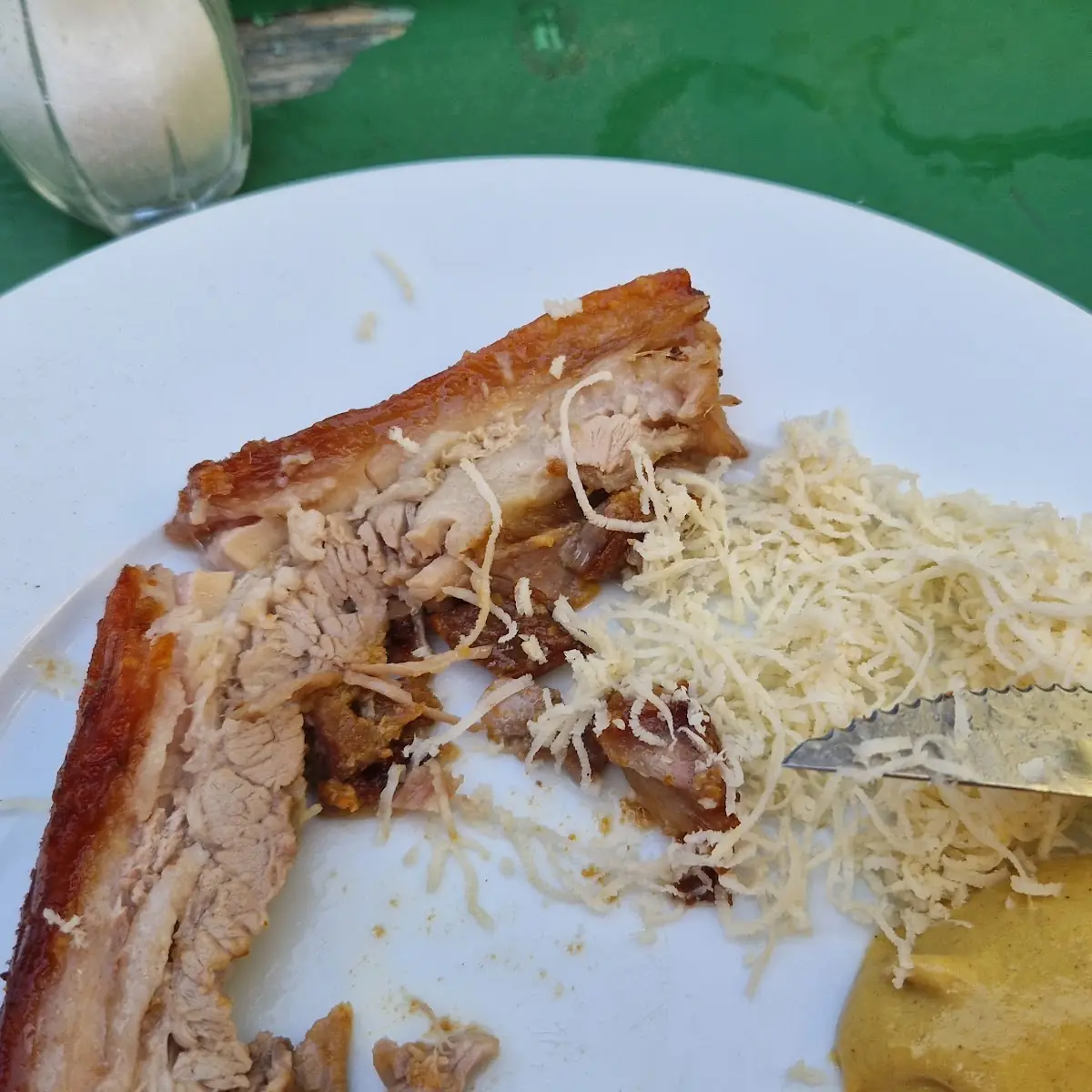 Schweinsbraten Mit Senf Und Kren