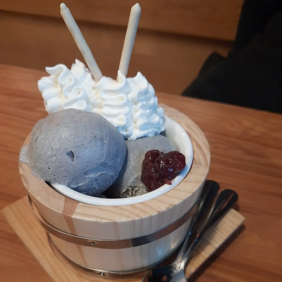 Kurogoma And Matcha Ice