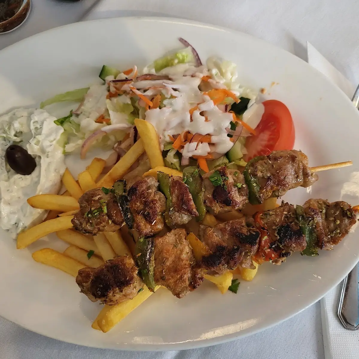 Gyros Mit Reis Und Tzatziki