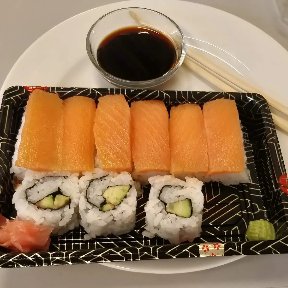 Sushi and Sashimi Combo
