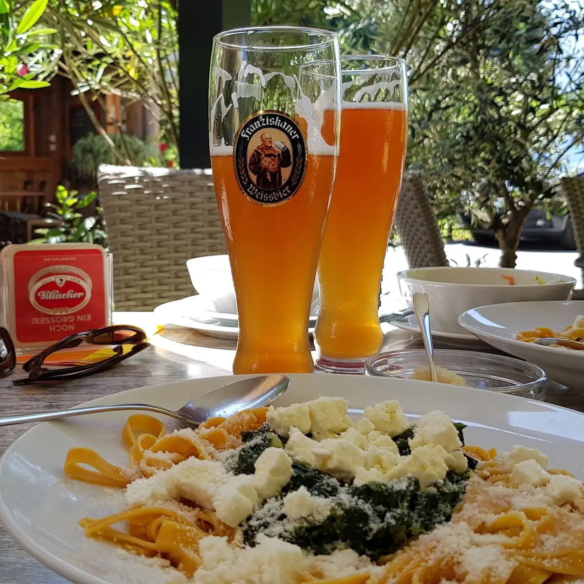 Bandnudeln Mit Spinat Und Schafskäse
