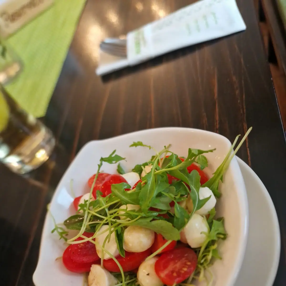 Tomate Mozarella Salat