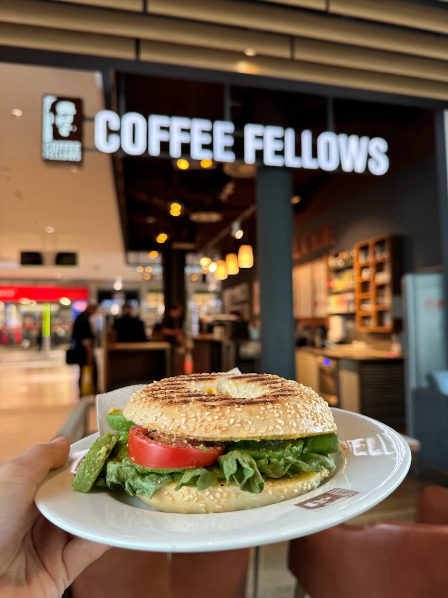 Avocado Bagel