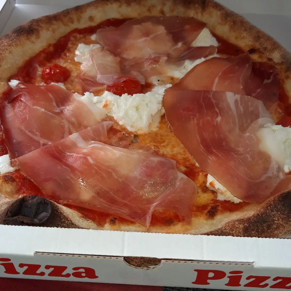 Pizza Regina