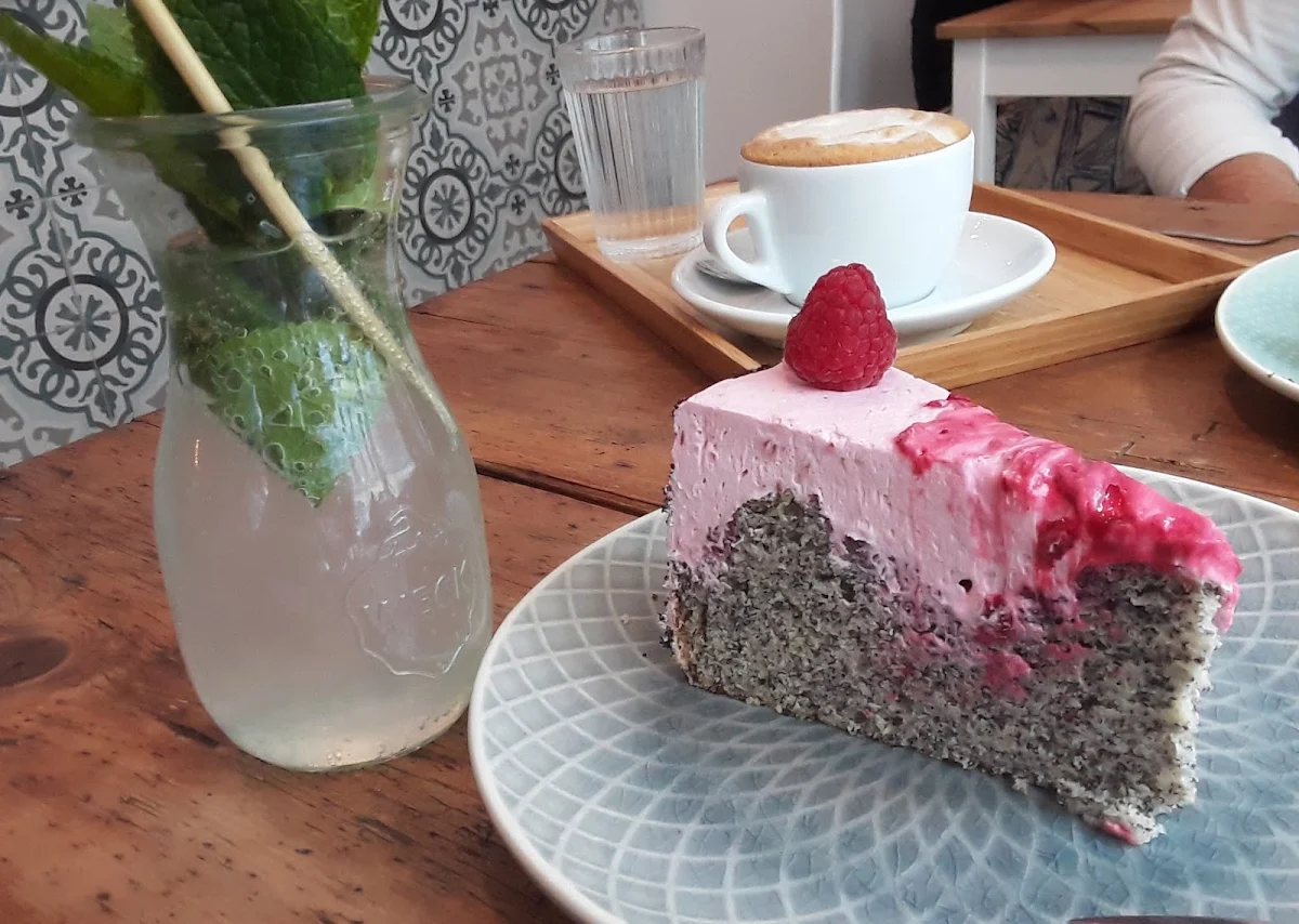 Erdbeer Mohn Torte