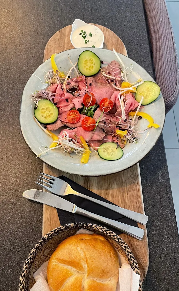 Roastbeef Rucola Und Tomaten