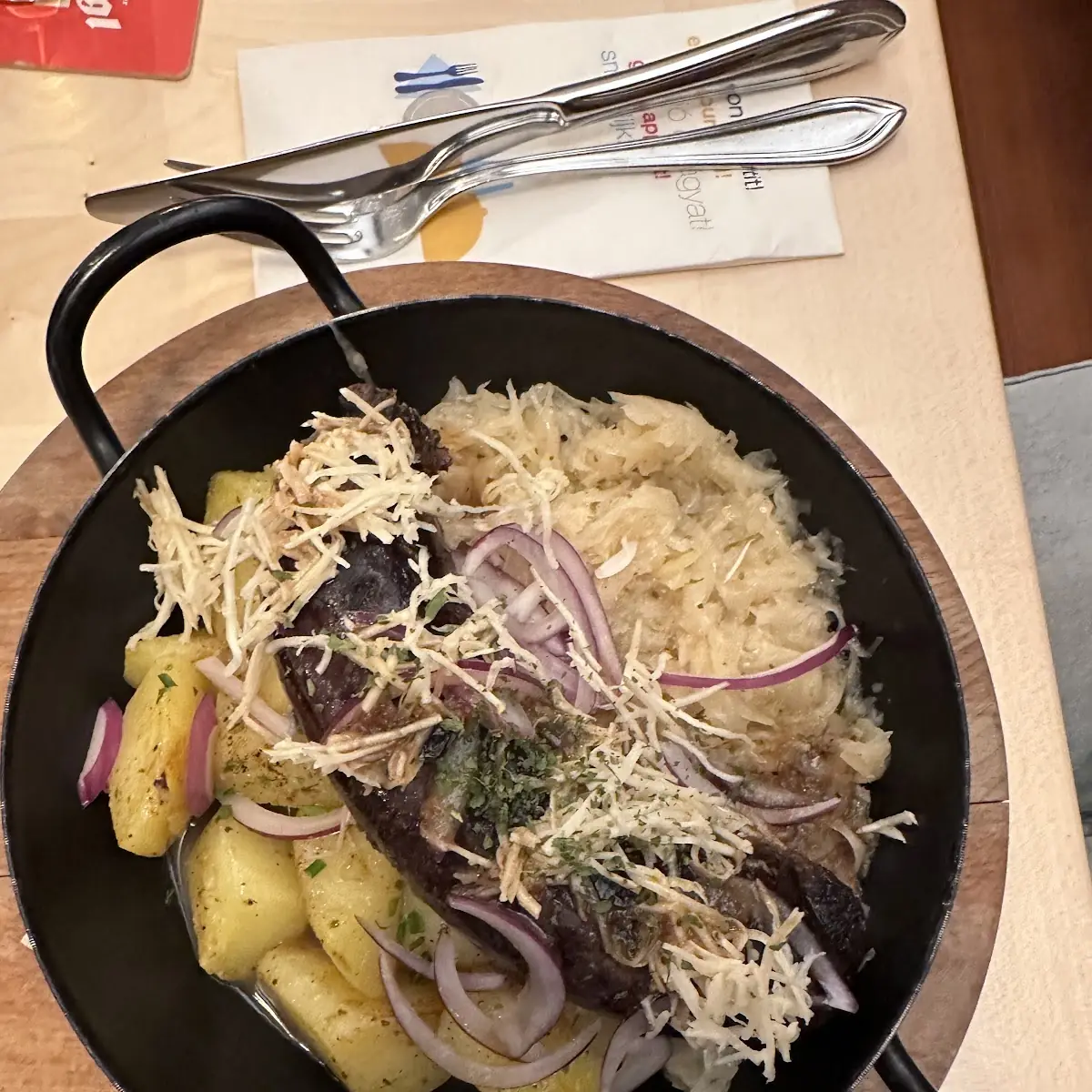 Gebratene Blutwurst Mit Kraut