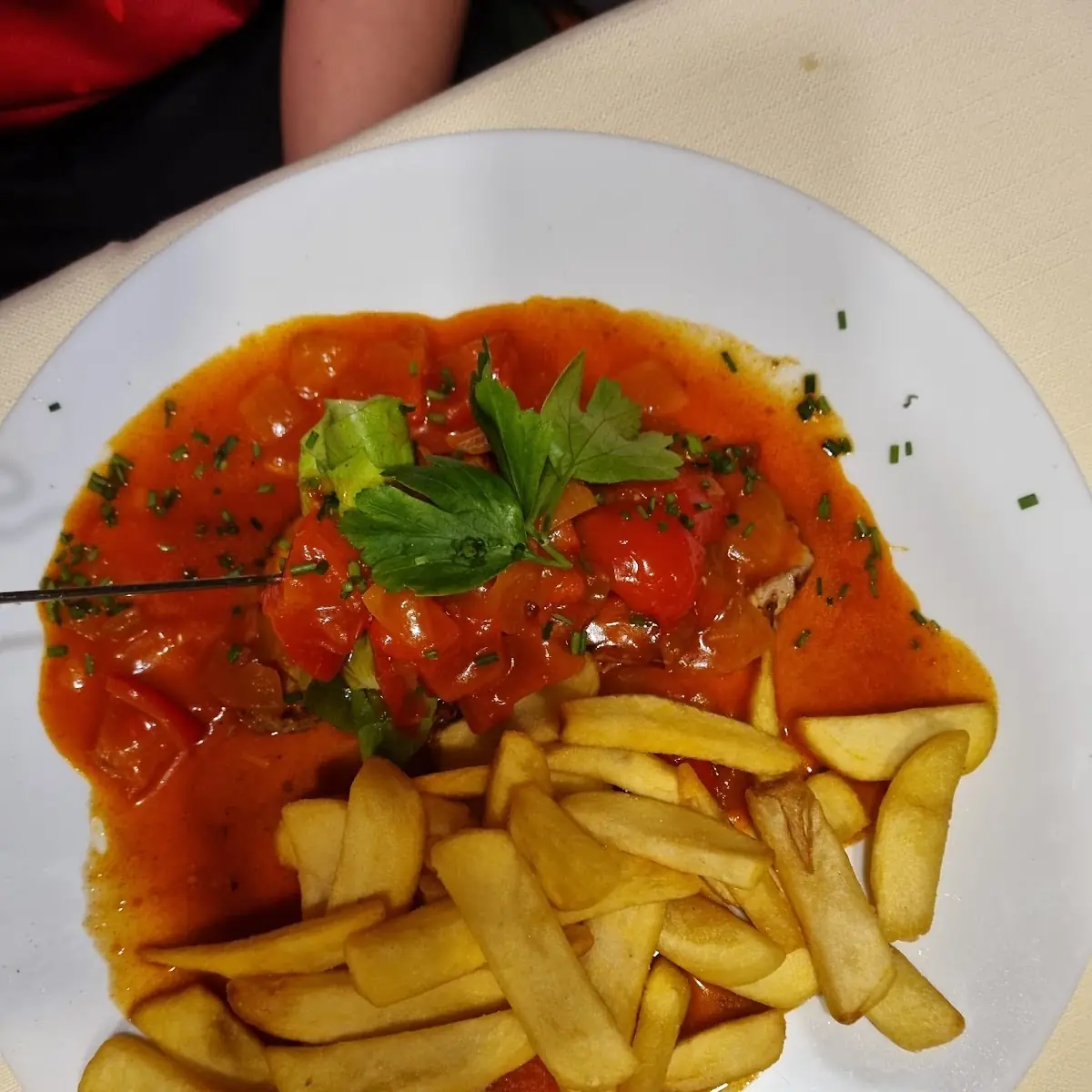 Schweineschnitzel Am Spieß Mit Letscho