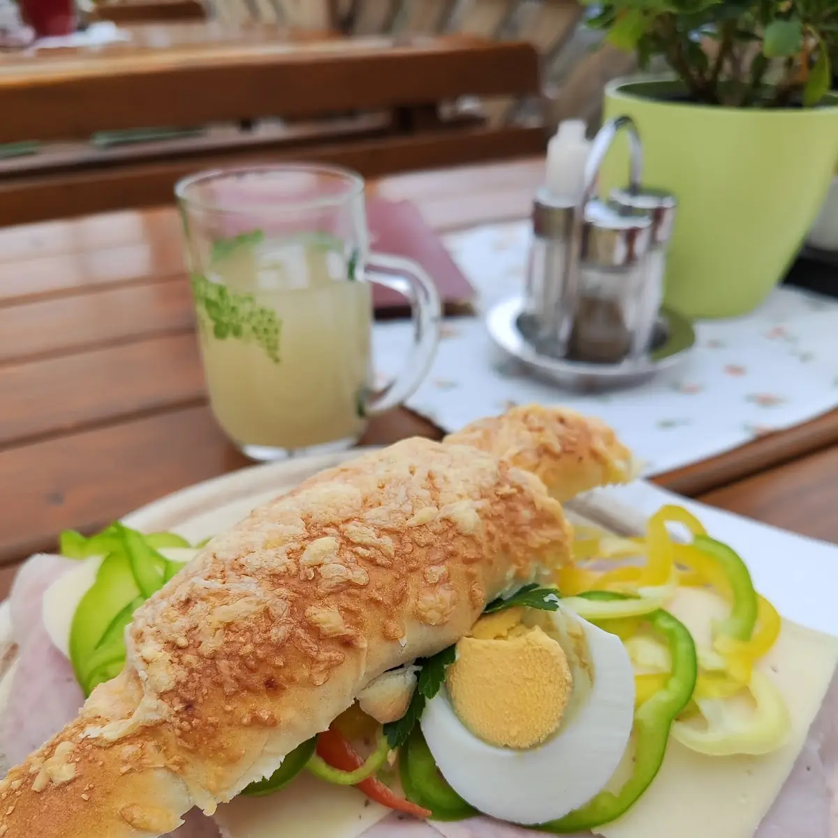 Käseweckerl