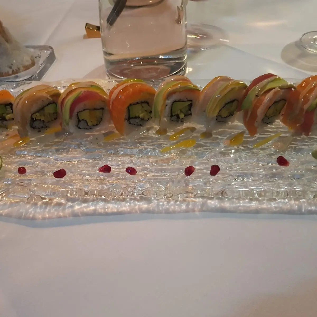 Special Roll Thunfisch – Lachs - Hamachi – Mango
