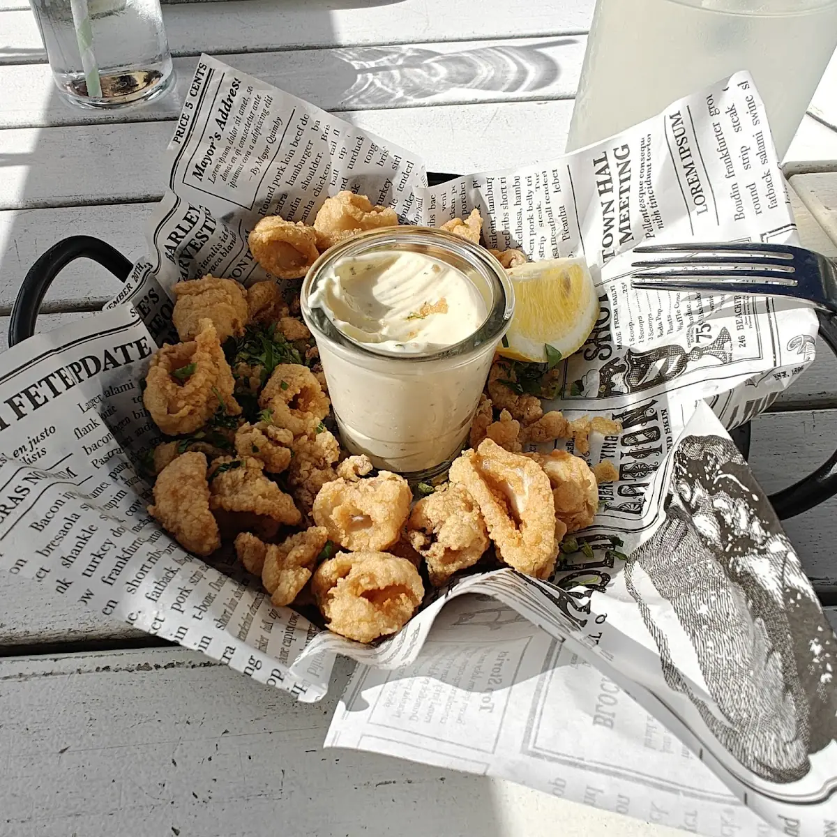 Calamari Fritti Mit Pommes Frites