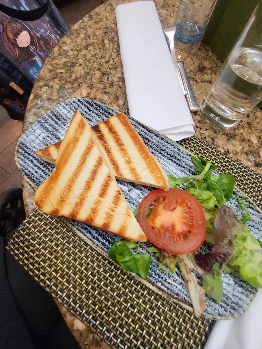 Toast Prosciutto E Formaggio