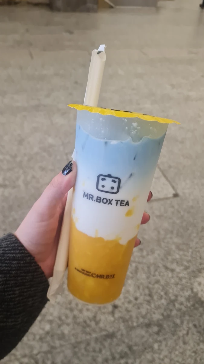 Mr Box Tea