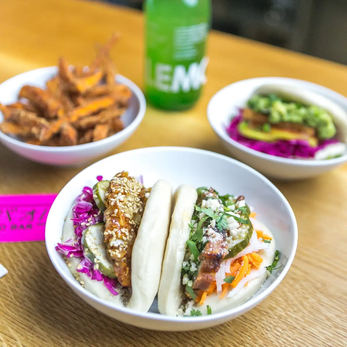 Highlights, BAO BAR 1070