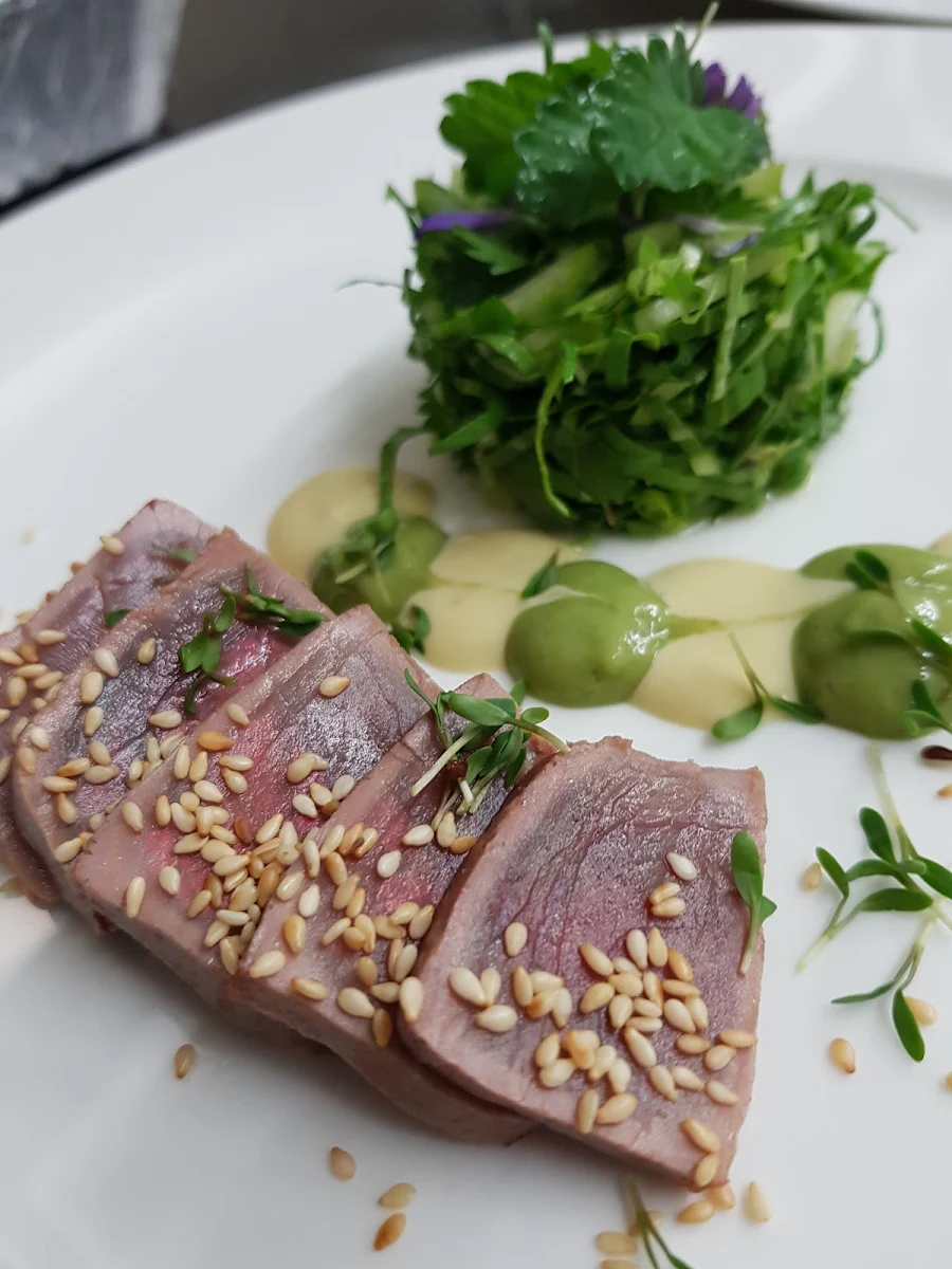 Thunfisch-sashimi