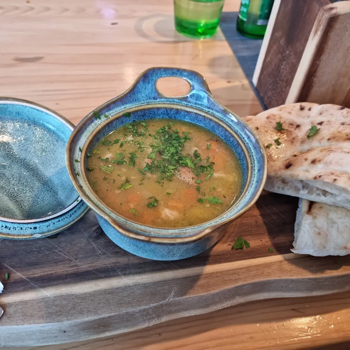 Kalbssuppe Mit Fladenbrot