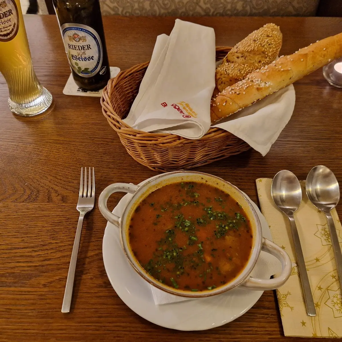 Gulaschsuppe