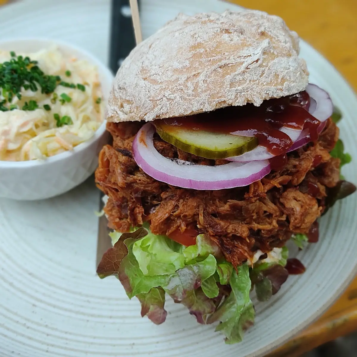 Pulled Pork Burger