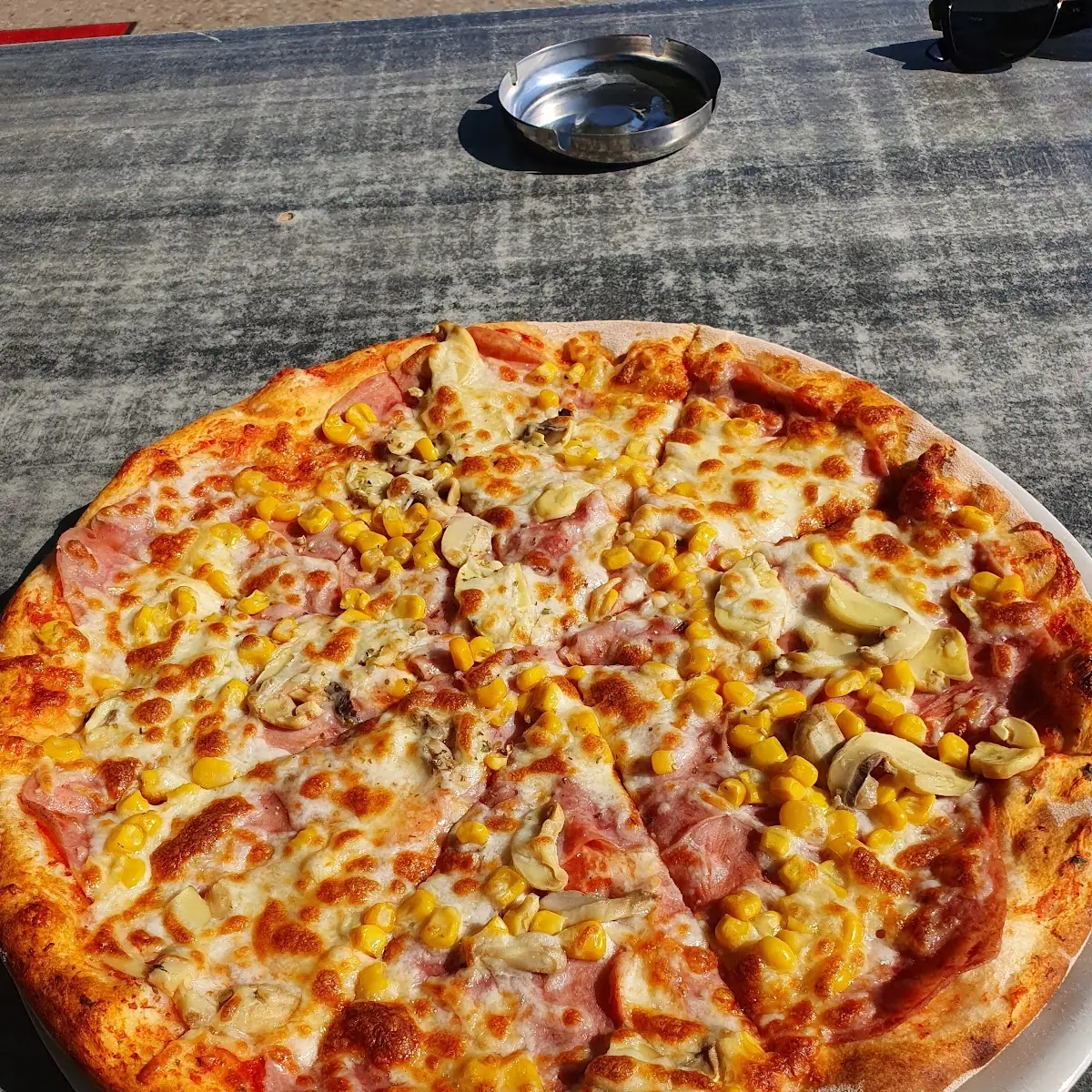 Pizza Schinken