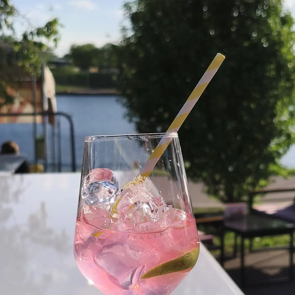 Lillet Spritz